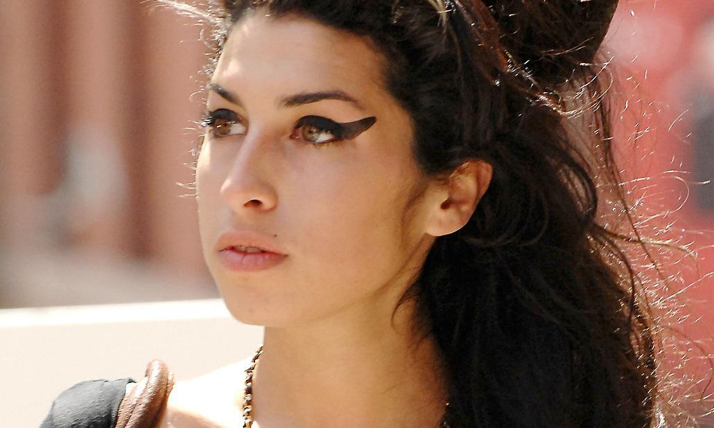 Amy Winehouse out and about in New York, America - 01 May 2007