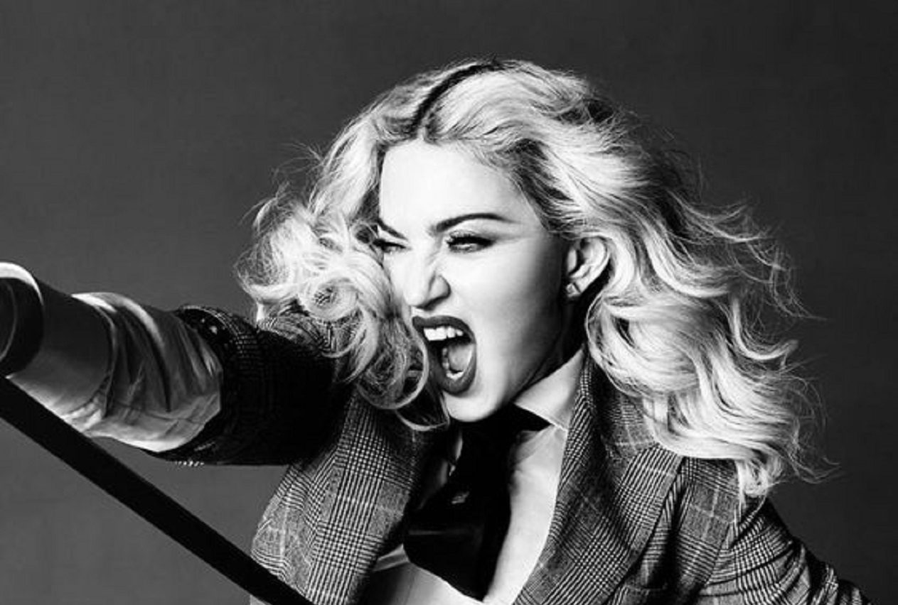 Η Madonna φωτογραφίζεται για την Ιταλική Vogue