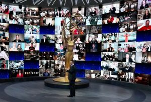 Emmy Awards 2020: Τα πανδEMMYκά Τηλεοπτικά Βραβεία! - Ο οικοδεσπότης Jimmey Kimmel με τους "εικονικούς" καλεσμένους του.