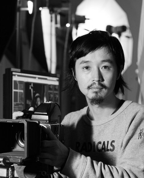 Ο φωτογράφος Haruhiko Kawaguchi (Photographer Hal)