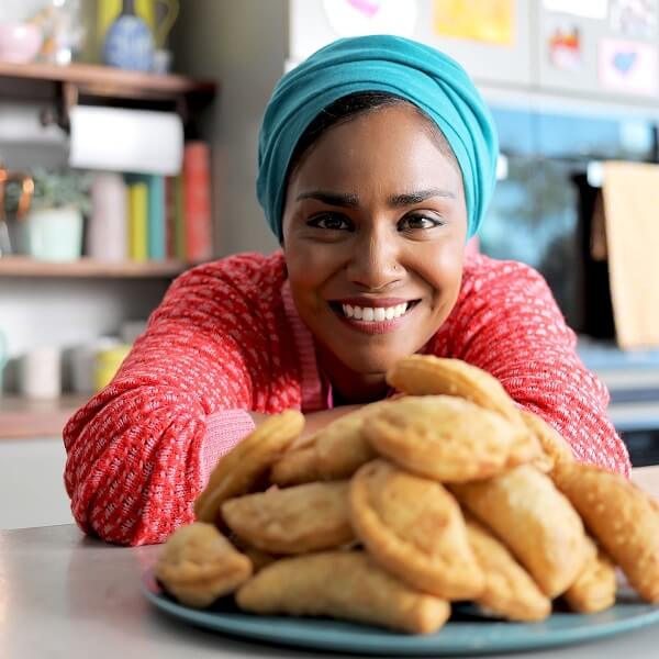 Nadiya Bakes