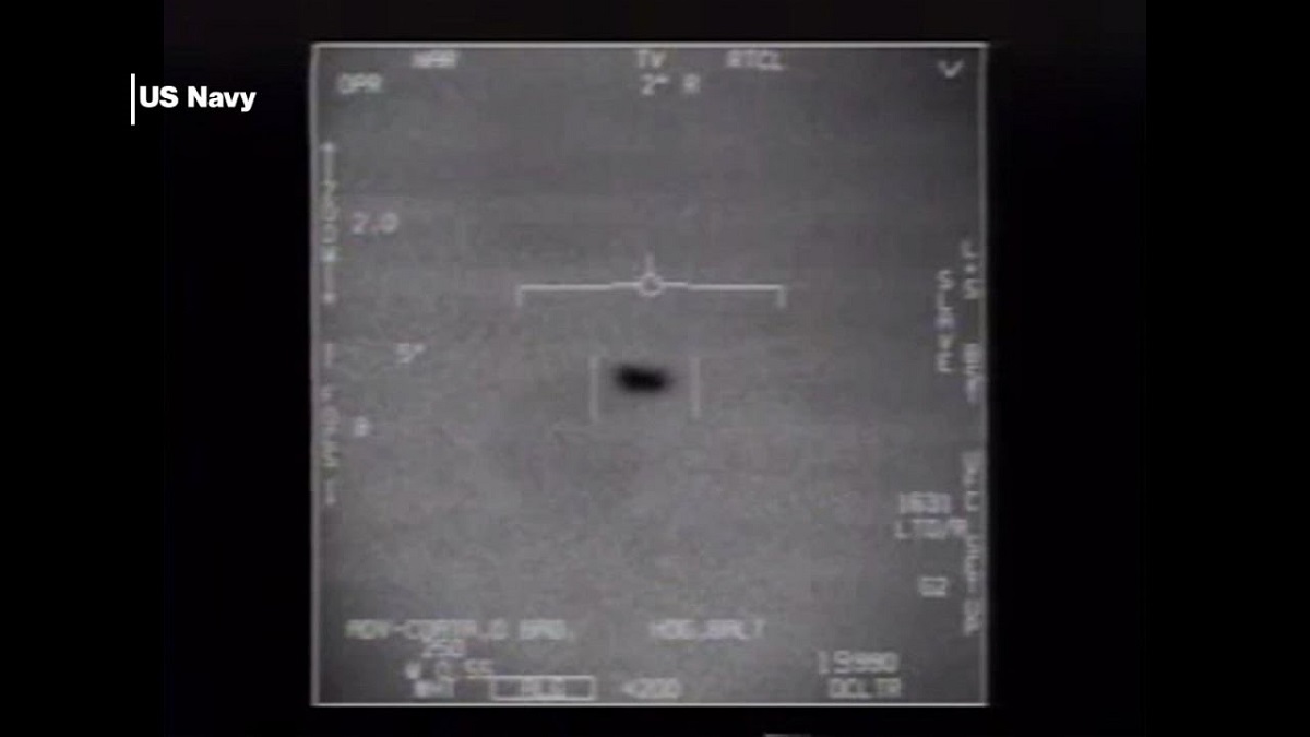 Αμερικανική έκθεση για τα UFO