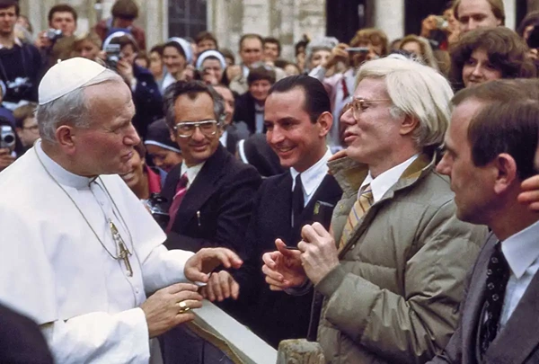 warhol-with-catholic-pope