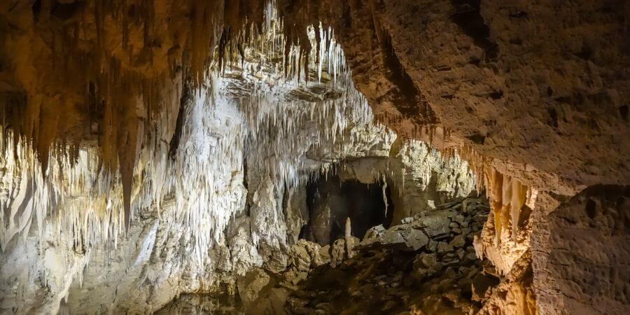 απαγορευμένα σπήλαια της Ελλάδας
