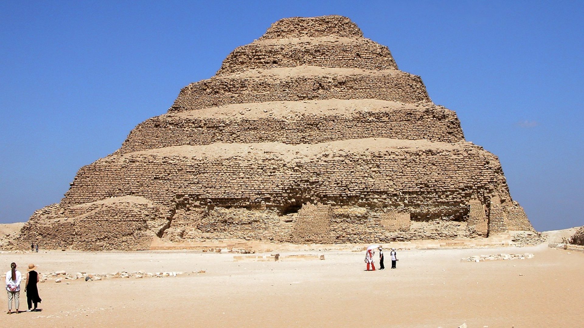 piramida-aigiptos-piles-344.png